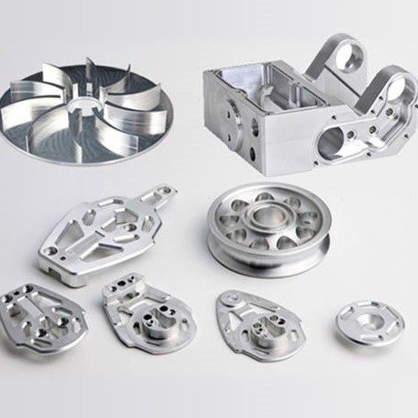Bahagian Aluminium Bermesin CNC